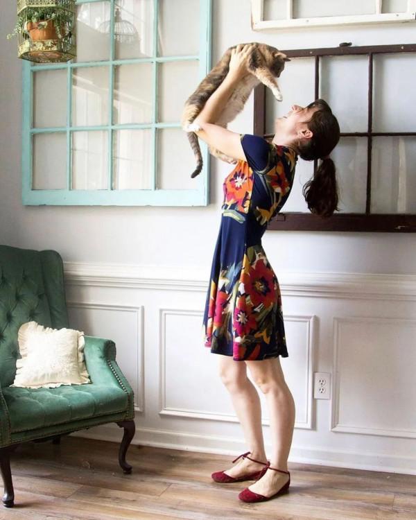 金晨跳舞又殺瘋了？單品穿出一個團的架勢！快來get氣場兩米八的同款