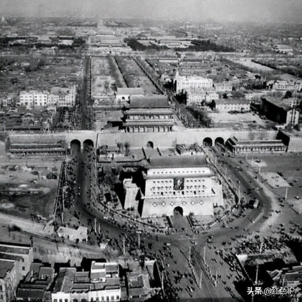 北京中的“北京”,那一條悠長的“中軸線” 北京中的“北京”,那一條悠長的“中軸線”