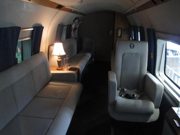 象徵權力與體面的美國總統專機,排放超標還漏油了 象徵權力與體面的美國總統專機,排放超標還漏油了