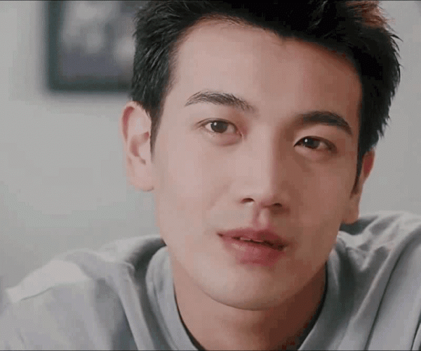 長相帥氣迷人的5位男星，個個不炒作不濫情，堪稱娛樂圈的清流