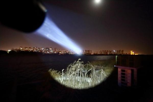 神劍破空OLIGHT二代神劍Javelot Pro2評測