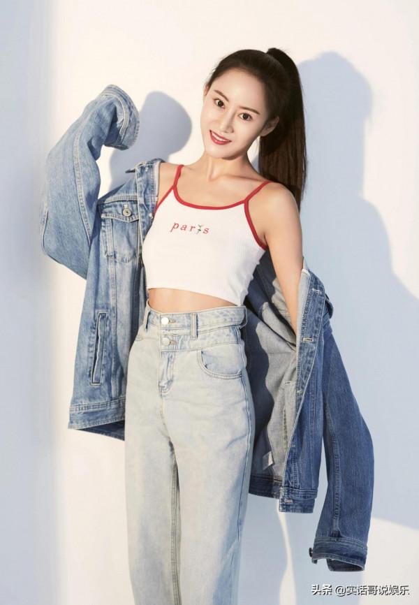 著名導演邀請陳亞楠拜師演電影，朱美璇唱響《酒廊情歌》