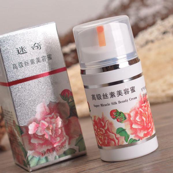 這些“80年代包裝”的老國貨,乍一看賊土氣,但是效果不比大牌差 這些“80年代包裝”的老國貨,乍一看賊土氣,但是效果不比大牌差