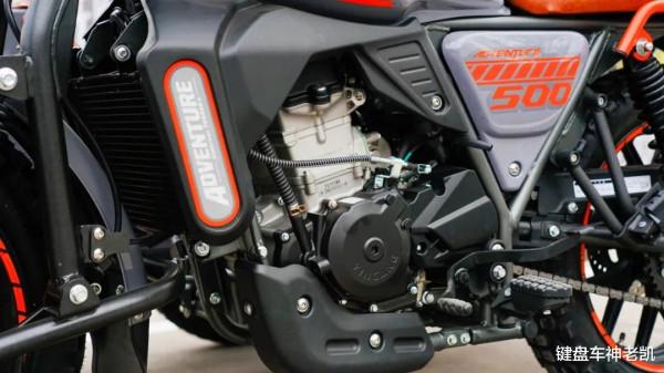 銀鋼2022年首款新車SUV 500亮相，還是擅長的&OpenCurlyDoubleQuote;挎子&rdquo;邊三輪摩托