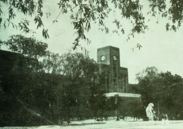 範紀曼:潛伏敵營19年,做過毛人鳳上司,臨刑前用一木板逃出生天 範紀曼:潛伏敵營19年,做過毛人鳳上司,臨刑前用一木板逃出生天