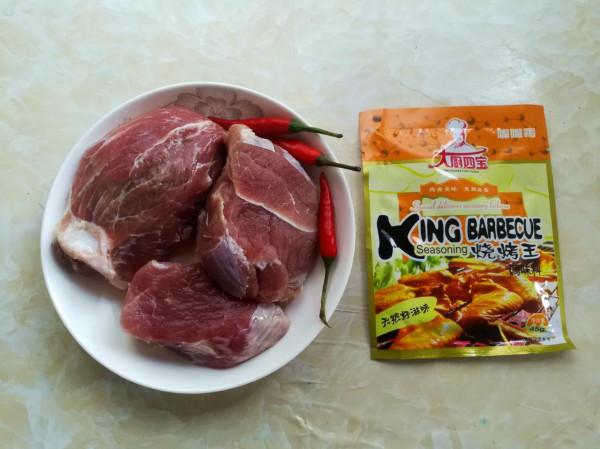 比燒烤攤還要好吃的牙籤肉,香辣過癮,好吃到停不下來 比燒烤攤還要好吃的牙籤肉,香辣過癮,好吃到停不下來