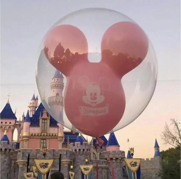 背景圖｜不能告訴她 世界上沒有奧特曼