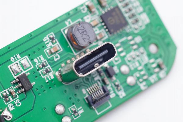 傑理AD6976D藍芽音訊SoC,boAt Airdopes 131真無線耳機拆解報告 傑理AD6976D藍芽音訊SoC,boAt Airdopes 131真無線耳機拆解報告