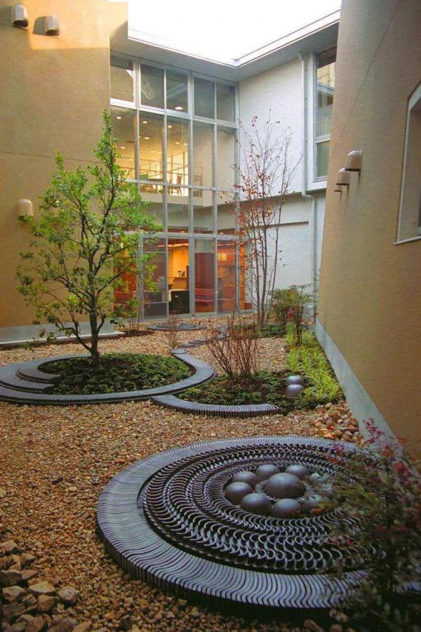 小小瓦片，美翻庭院