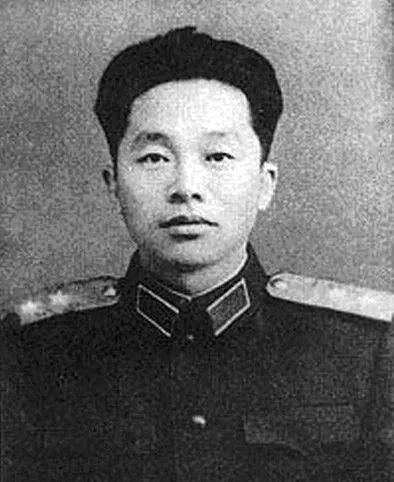 彭總調兵遣將,38軍急插三所裡,美軍中將在八千米高空心亂如麻 彭總調兵遣將,38軍急插三所裡,美軍中將在八千米高空心亂如麻