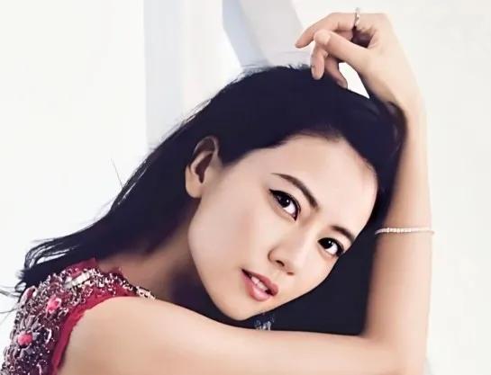 國民女神高圓圓｜秦霄賢女神｜溫文爾雅，不染世俗