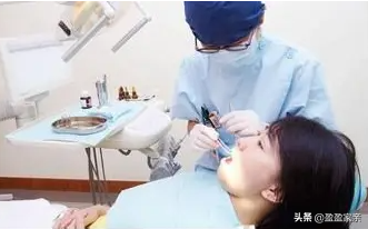 為什麼每天早晚刷兩次牙，牙齒還是會變黃呢？