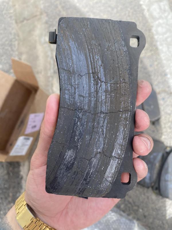 黑武士看膩了？走起！黑黃競技風！