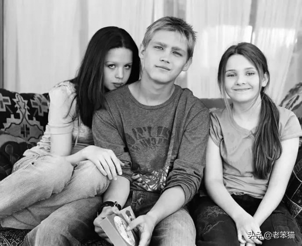 不願意自己的命運被其他人左右,11歲女孩選擇起訴母親 不願意自己的命運被其他人左右,11歲女孩選擇起訴母親