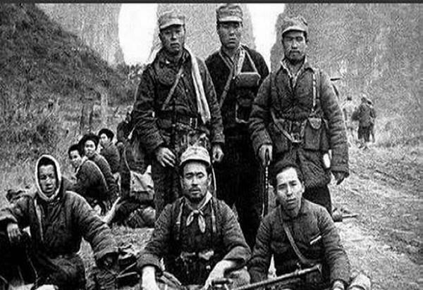 侵華日軍的神秘部隊櫻花小隊 給活人注射空氣 化妝成國軍行動