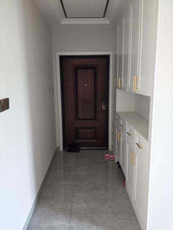 新居，還是選擇簡潔