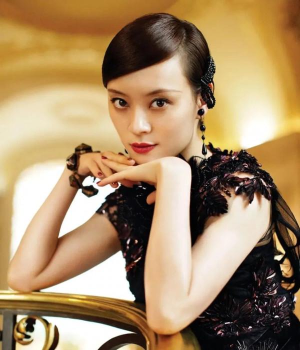 頂級知性女神孫儷,影視人生“孫康映雪”,婚姻生活“榮諧伉儷” 頂級知性女神孫儷,影視人生“孫康映雪”,婚姻生活“榮諧伉儷”