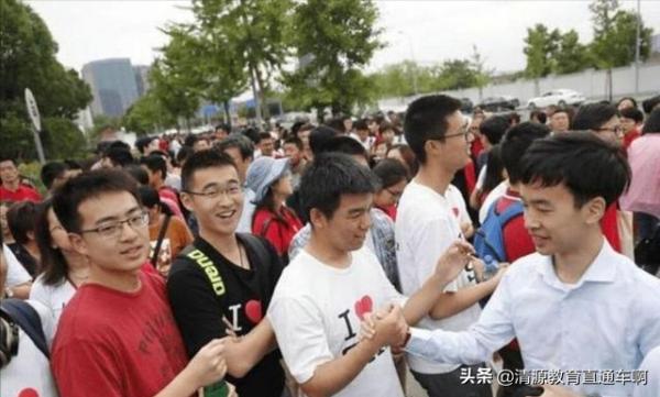 安徽考生高考495分，成功“撿漏”武漢211大學，網友直呼太幸運