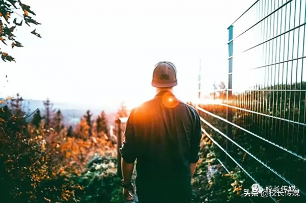 良好家庭教育的關鍵因素：“成人”與“成才”