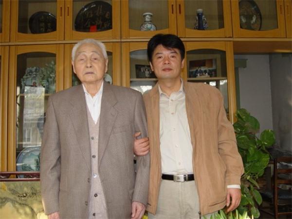 “開國少將”98歲錢信忠：我的長壽之道