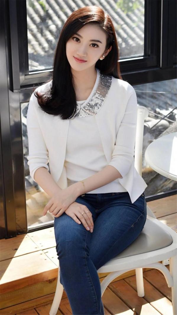 著名演員景甜，真的很甜，美麗大方