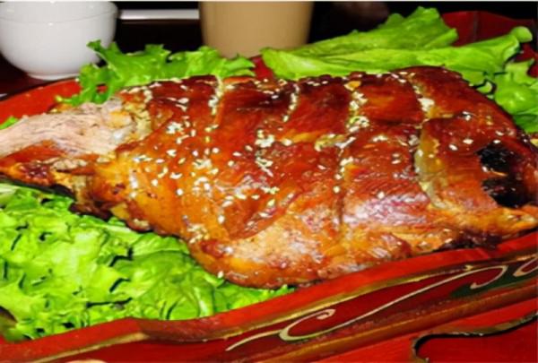 北京的蒙古餐廳，帶您感受一下大口吃肉，大口喝酒的快感