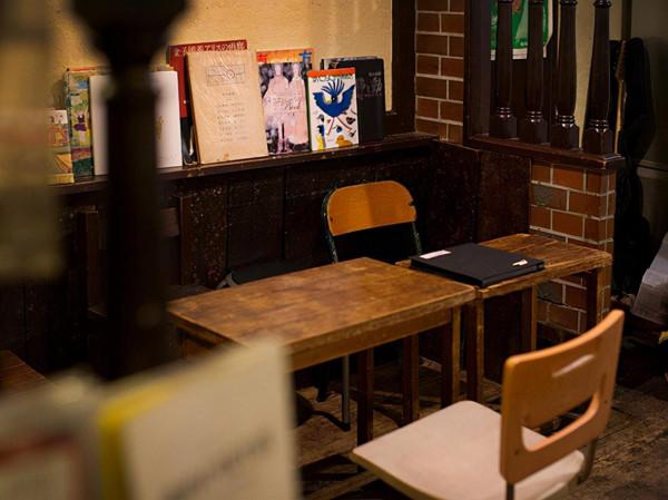 咖啡與書｜在“少女系”的包圍下，穿越時空回到昭和時代