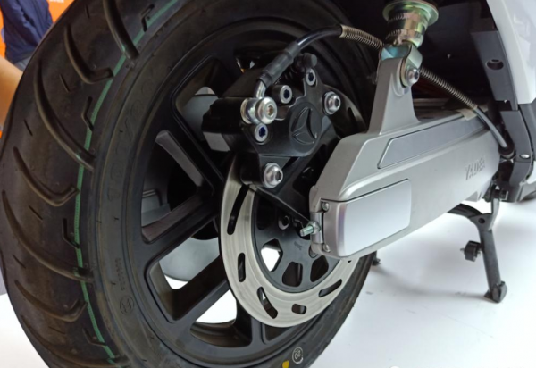 3款真正續航達100公里的電動車,價格最低3500元,你會選哪款? 3款真正續航達100公里的電動車,價格最低3500元,你會選哪款?