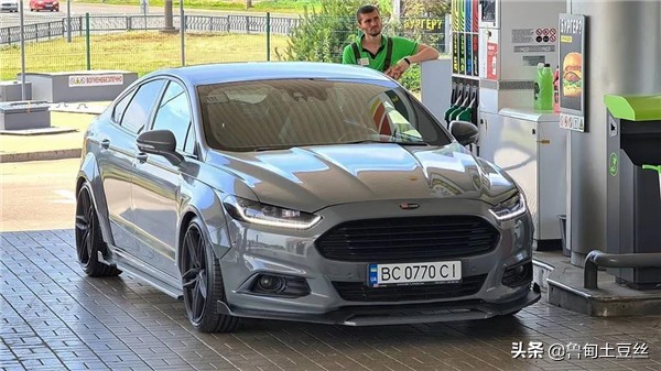 「轂銳馳」改裝風格鑑賞—福特蒙迪歐