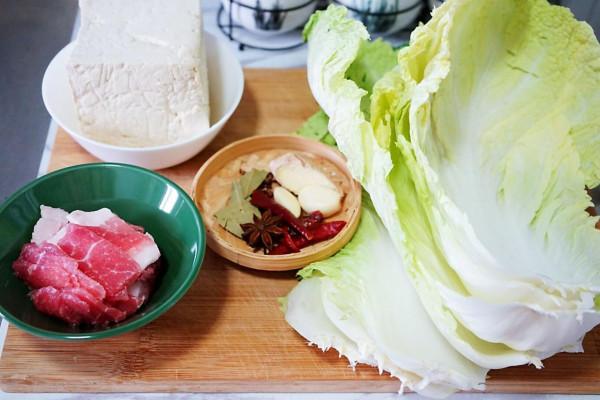 天寒地凍吃口熱的,這五道簡單燉菜,暖身心滋養脾胃,家常又好吃 天寒地凍吃口熱的,這五道簡單燉菜,暖身心滋養脾胃,家常又好吃