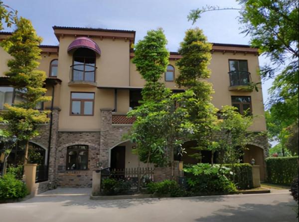 別墅WiFi全覆蓋，飛魚星千兆組網面板AP套裝評測