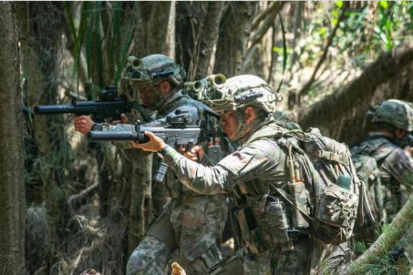 印度新購以色列機槍和俄羅斯步槍，中國用&OpenCurlyDoubleQuote;不講武德&rdquo;應對