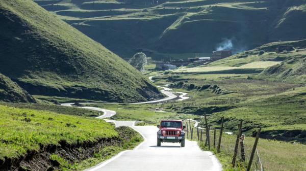 低扭好,過熱快,混動硬派越野靠譜嗎? 低扭好,過熱快,混動硬派越野靠譜嗎?
