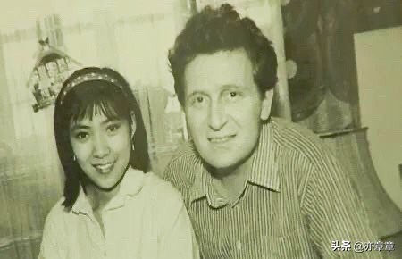 沈丹萍：第一個嫁老外的女明星，從不提張鐵林，改不改國籍？