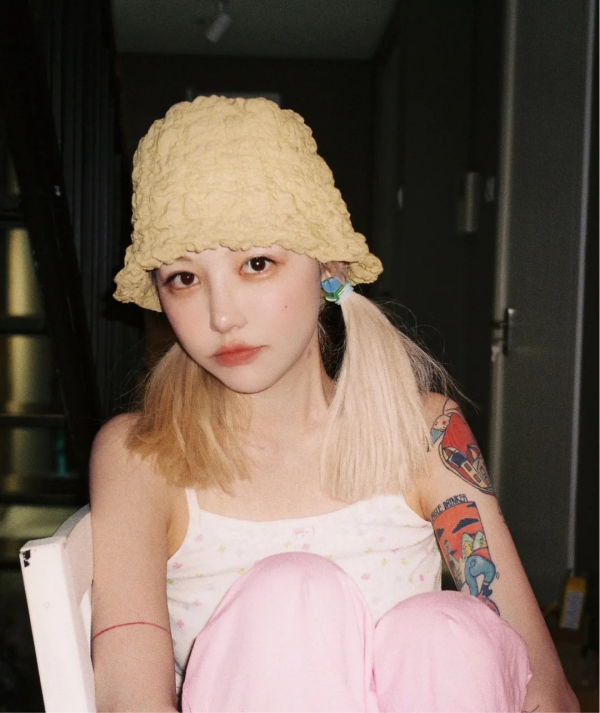 楊超越是“整”了嗎?怎麼突然美成王祖賢了? 楊超越是“整”了嗎?怎麼突然美成王祖賢了?