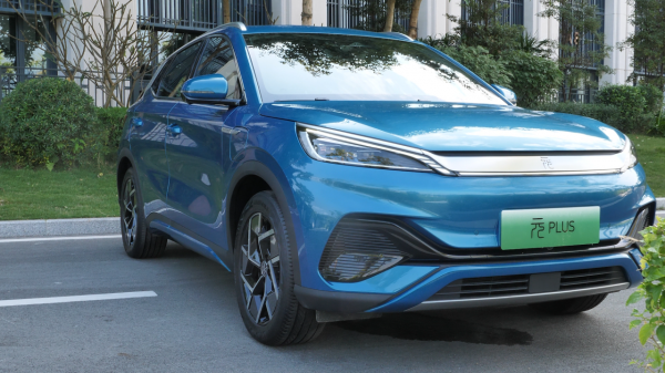 車價普漲？新品牌更多？插混成主流？2022年汽車行業十個預測