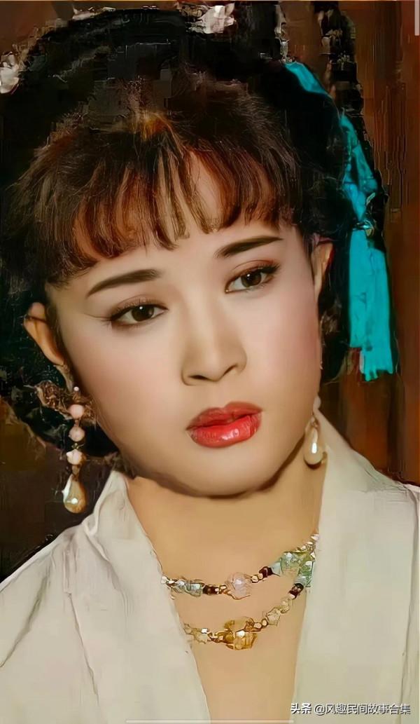 劉曉慶演飾武媚娘，氣質優雅百看不厭