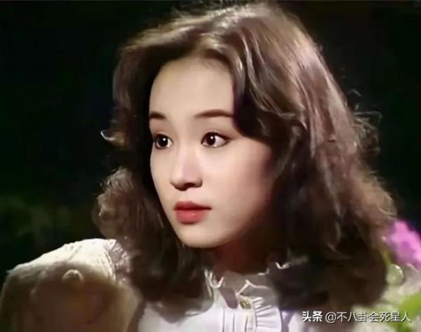 8大瓊瑤男神現狀：大學教書、在美國收租，還有人成億萬富翁​