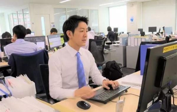 日本絢子公主:嫁妝600萬,新郎長得帥家世好,愛笑的女孩運氣好 日本絢子公主:嫁妝600萬,新郎長得帥家世好,愛笑的女孩運氣好