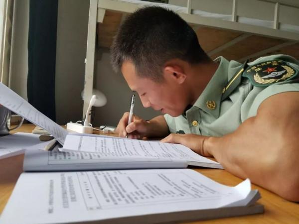 軍校到底要不要考?因人而異要考慮清楚,學生選錯可能影響未來 軍校到底要不要考?因人而異要考慮清楚,學生選錯可能影響未來