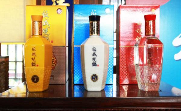 河北5大好酒,很多人只知道衡水老白乾,其它的放在貨架上無人識 河北5大好酒,很多人只知道衡水老白乾,其它的放在貨架上無人識