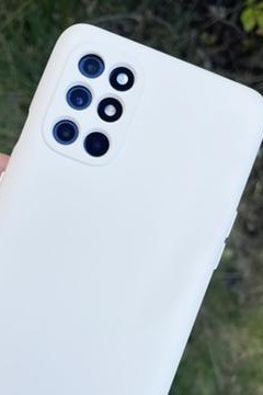 手機攝像頭越多越好? 手機攝像頭越多越好?