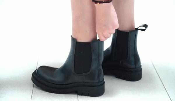 “馬丁靴”失寵了?這3雙靴子今秋正火 “馬丁靴”失寵了?這3雙靴子今秋正火