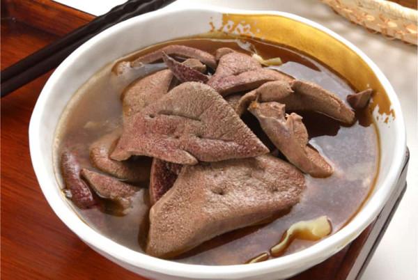 吃豬肝能補血養肝？醫生：豬肝雖然營養價值高，但2類人少吃為妙