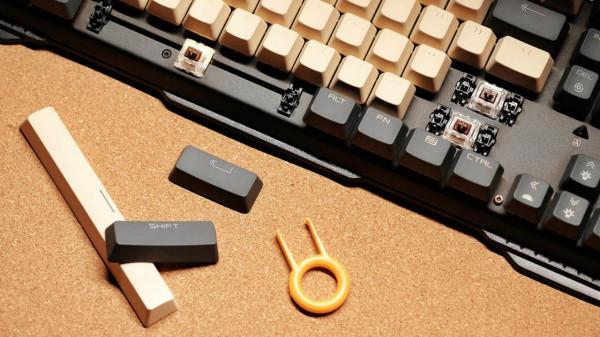 賤驢鍵鼠套裝：高顏值有RGB還能換軸，玩遊戲太香了