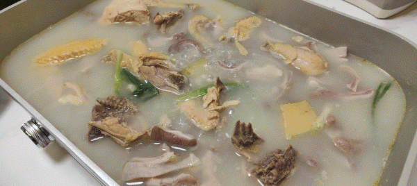 顏值和實力並重，你的廚房需要這樣的BBQ料理機