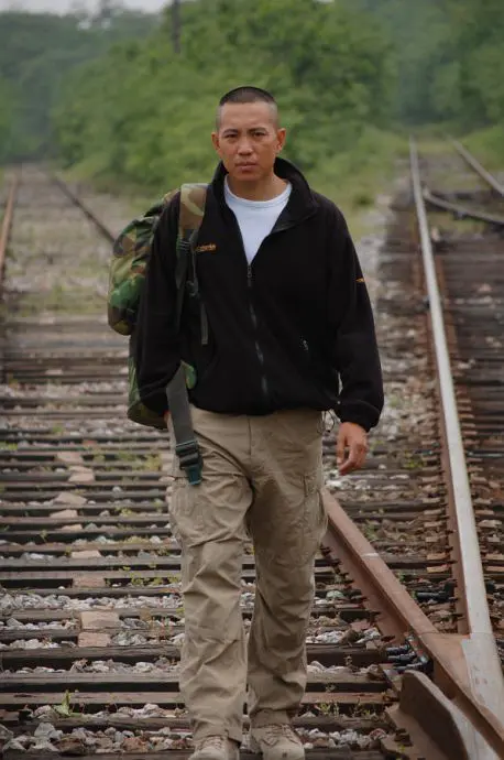 谷智鑫曝拍特種兵時，遇混混無端挑釁：真特種兵直接三樓跳下搞定