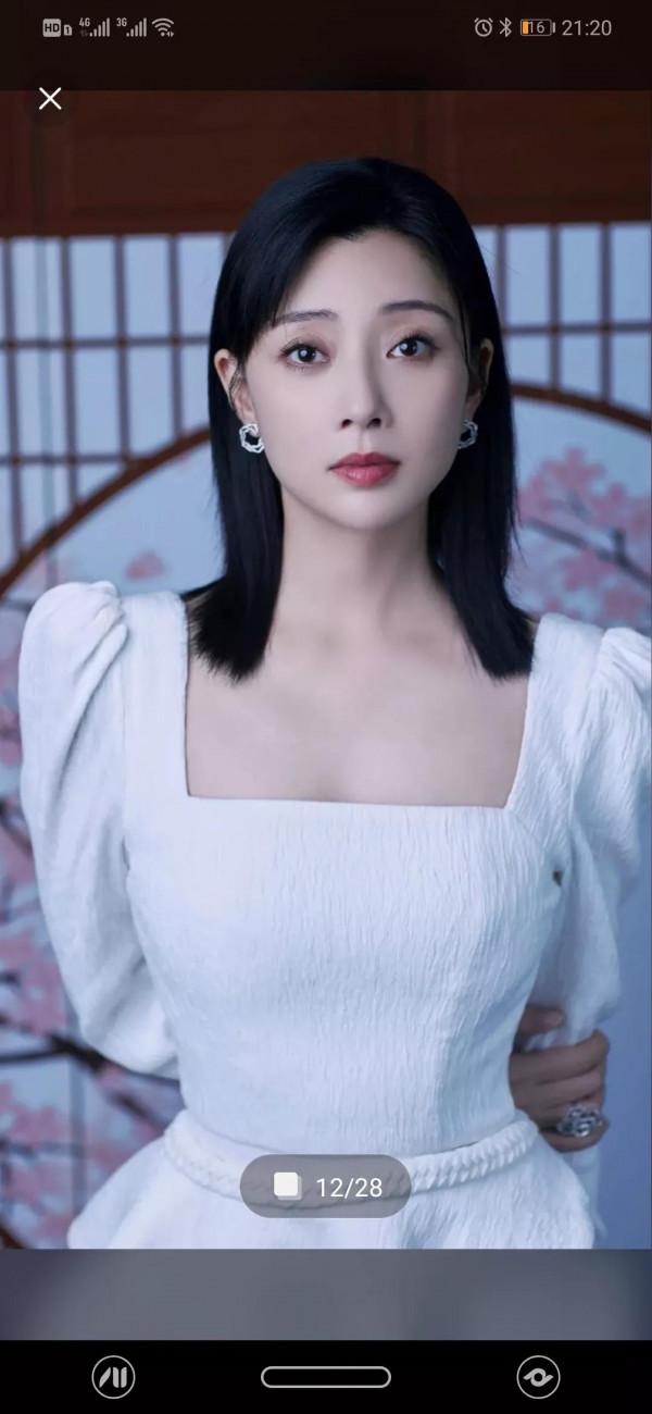 殷桃好美呀!40歲的人了,還是那麼漂亮,喜歡你 殷桃好美呀!40歲的人了,還是那麼漂亮,喜歡你