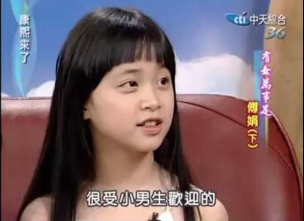 明明是親兄弟姐妹，卻一個爆紅一個落魄，都怪顏值、性格差距大？