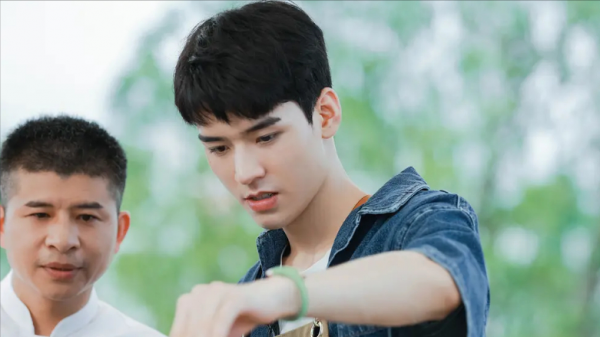 2021年不得不提的6位演員，1人爆紅，2人翻紅，3人穩固地位